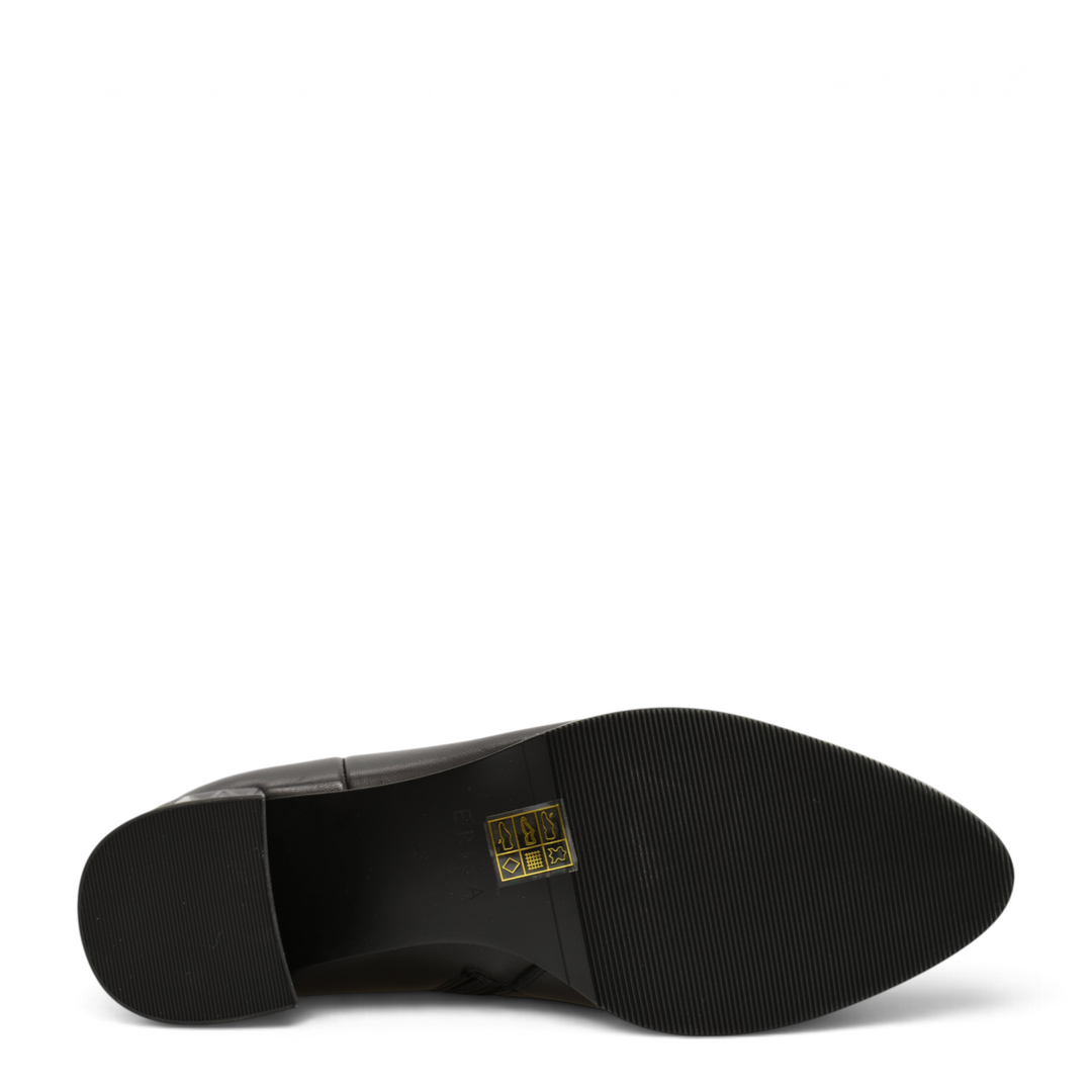 ada-shoes.ro Epica black leather ankle boot sole with textured grip and block heel