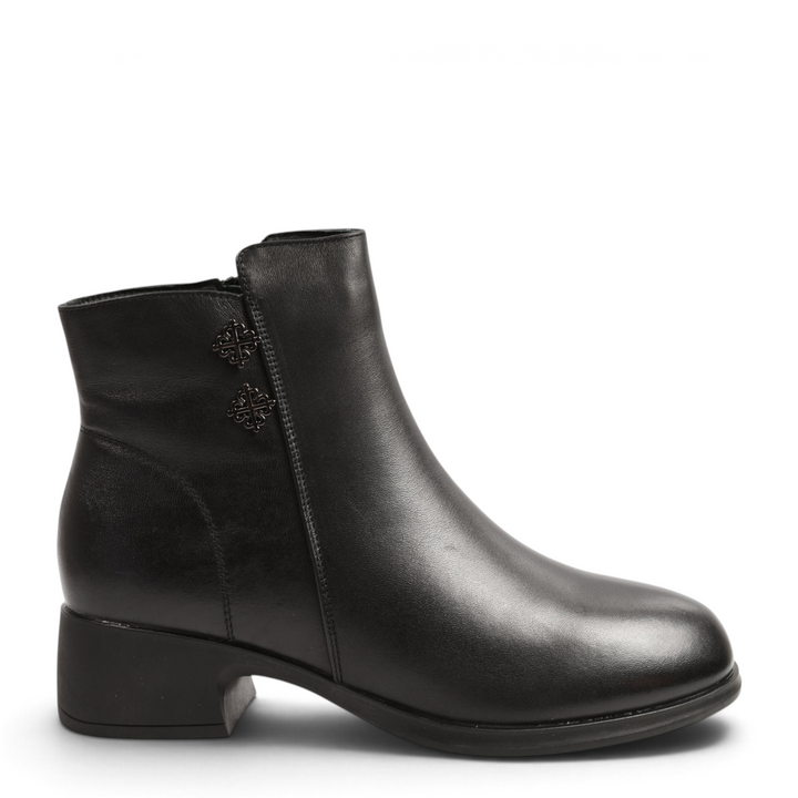 ada-shoes.ro black leather ankle boots with a block heel and decorative metal accents on the side