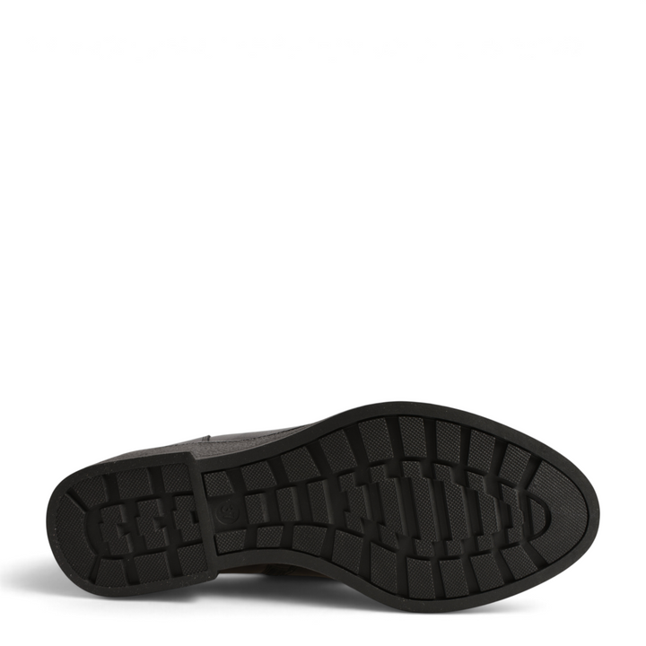 Black rubber lug sole of a Pass Collection boot from ada-shoes.ro featuring a textured anti-slip tread pattern