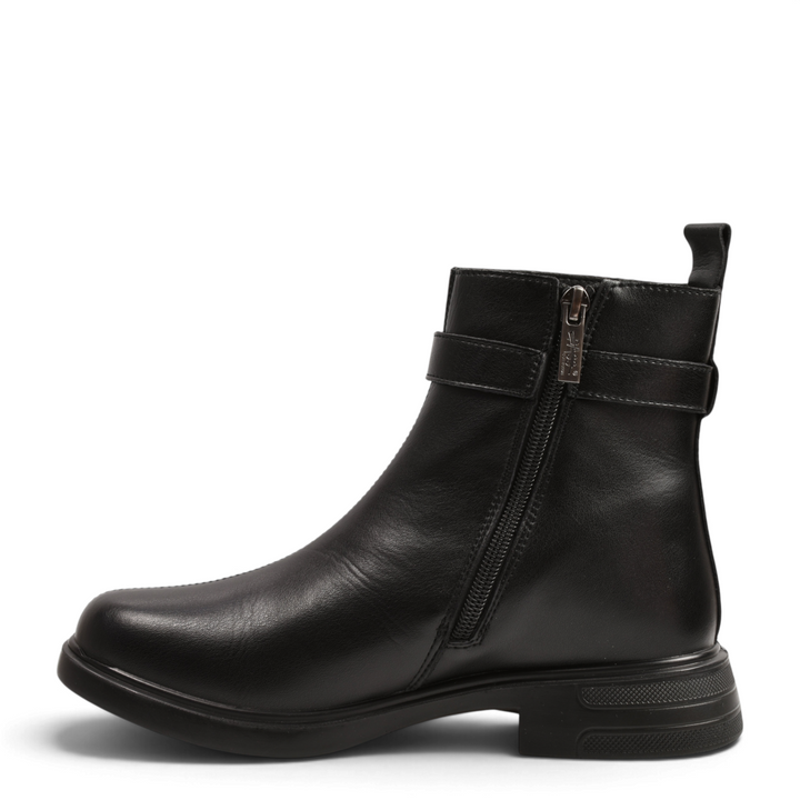 ada-shoes.ro Pass Collection black leather ankle boots with side zipper and strap detail