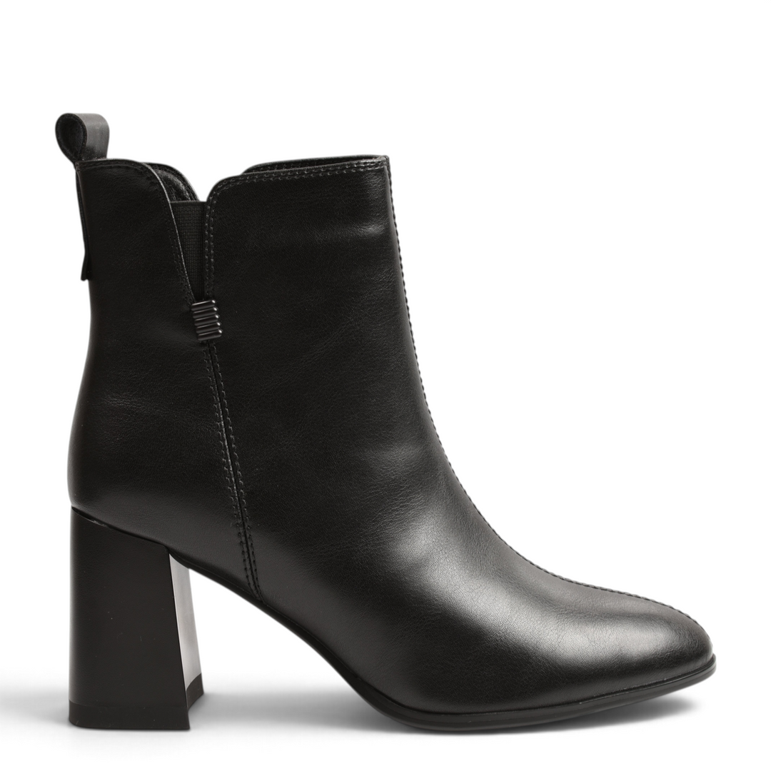 ada-shoes.ro Anna Viotti black leather ankle boots with a block heel and side elastic detail