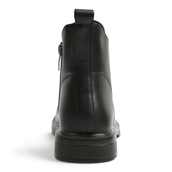 ada-shoes.ro Pass Collection black leather ankle boot viewed from the back with a pull tab and side zipper detail