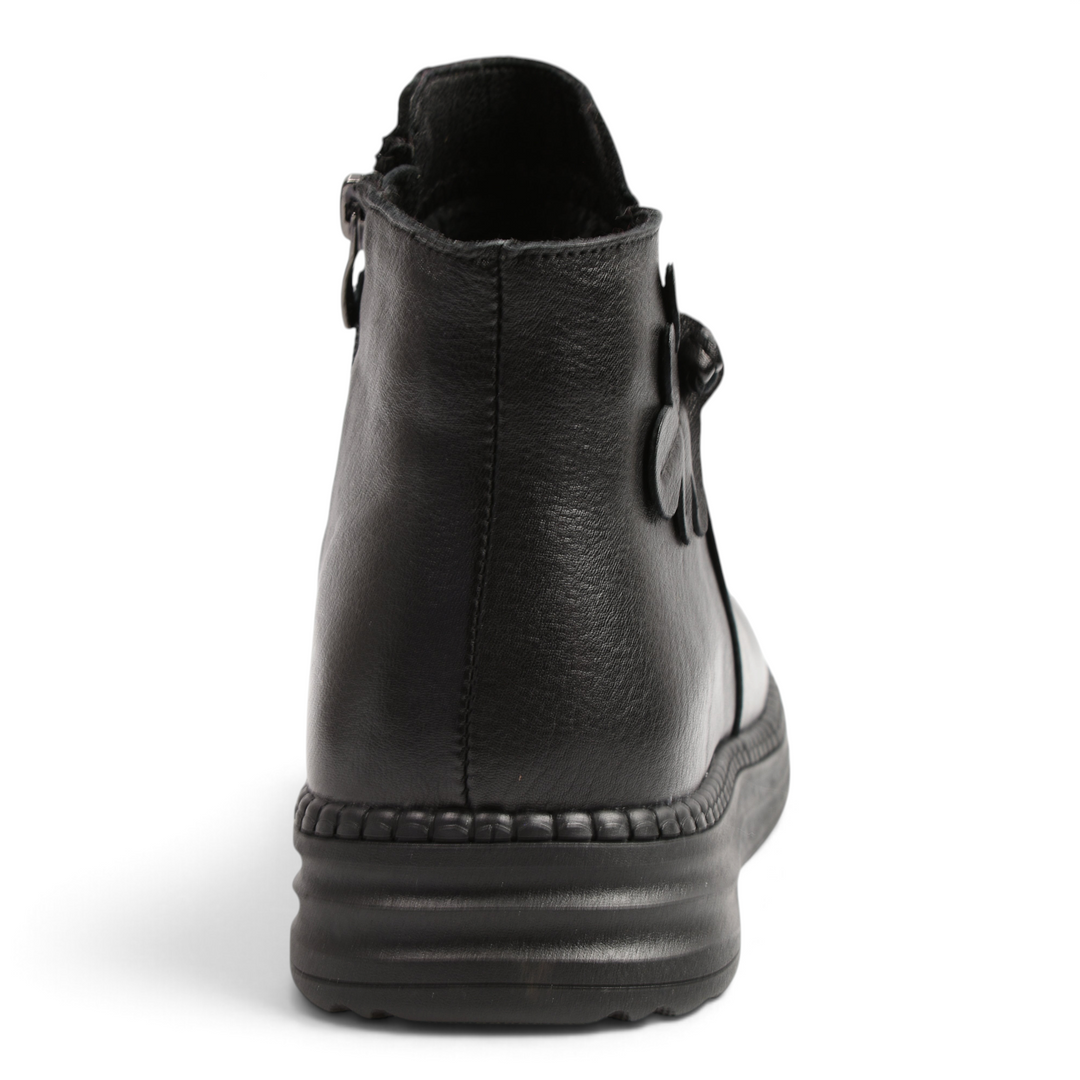 ada-shoes.ro black leather ankle boots with floral detail and flexible low sole, back view