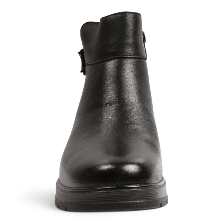 ada-shoes.ro black smooth leather ankle boots with minimalist design and low profile sole
