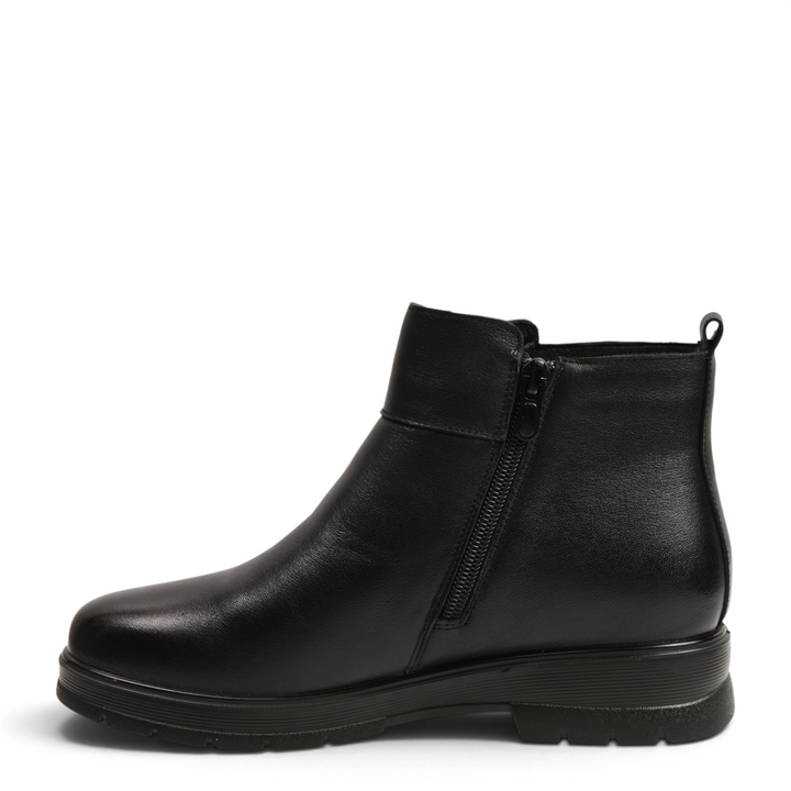 ada-shoes.ro black leather ankle boots with side zipper and low treaded sole for women