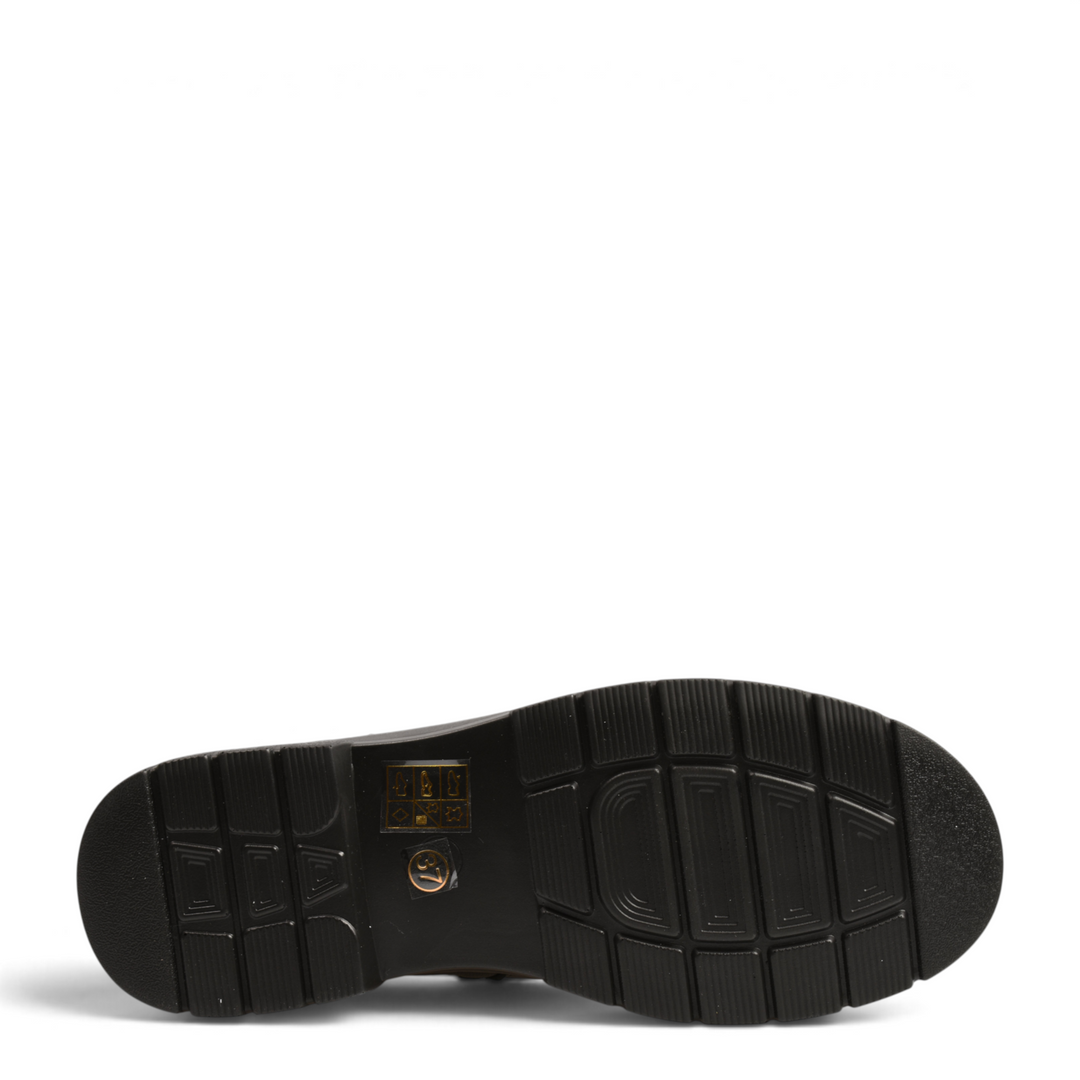 Black non-slip rubber sole of ada-shoes.ro M776-N women&