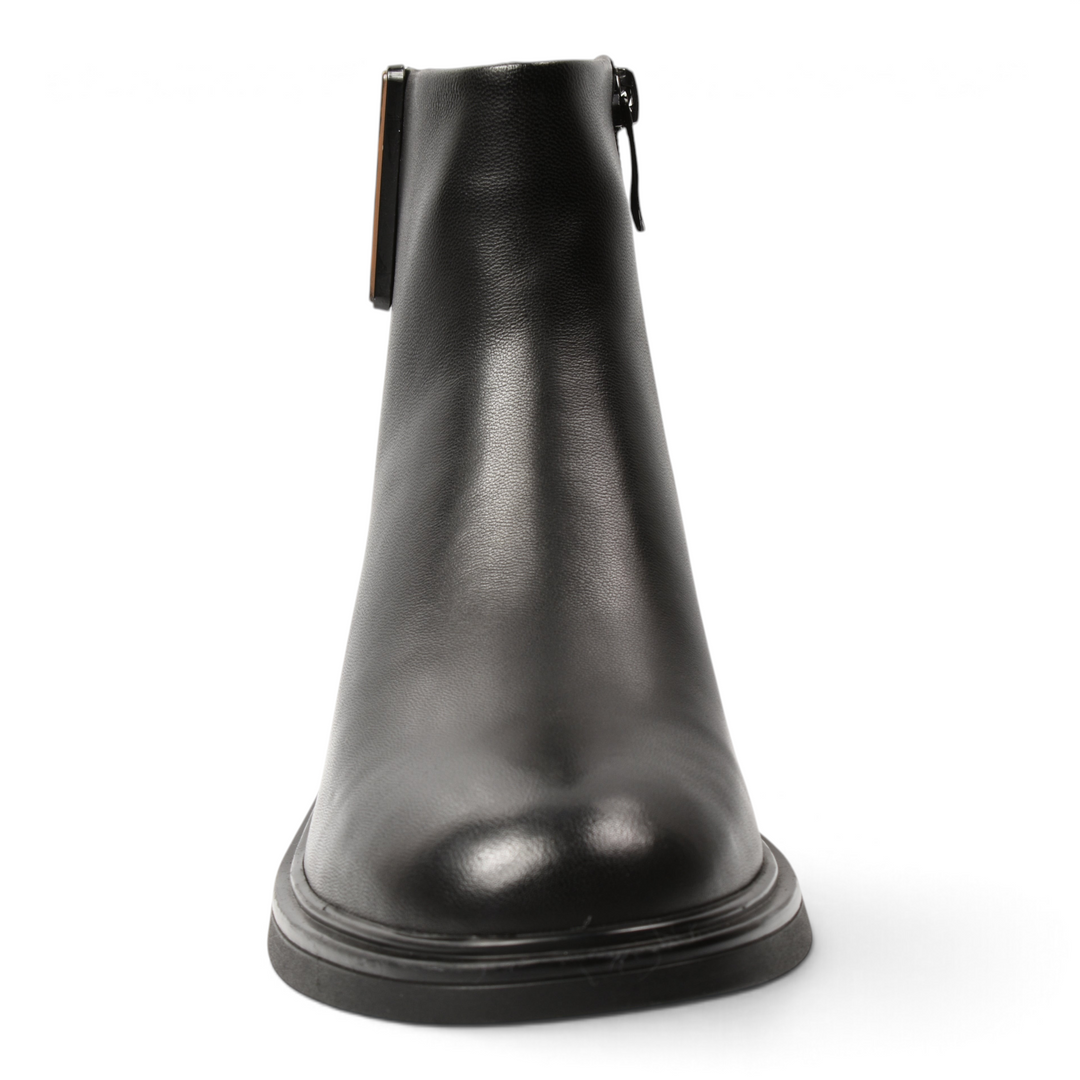ada-shoes.ro black leather ankle boots with a rounded toe, side zipper, and geometric heel detail for women