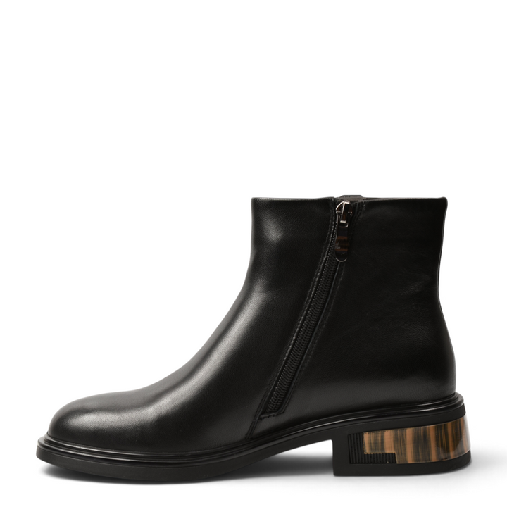 ada-shoes.ro black leather ankle boots with a rounded toe, side zipper, and a medium heel with geometric detail.