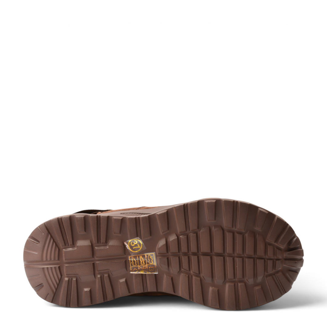ada-shoes.ro Franco Gerardo brown suede sports boots showing the sculptural chunky tread sole with deep grip pattern