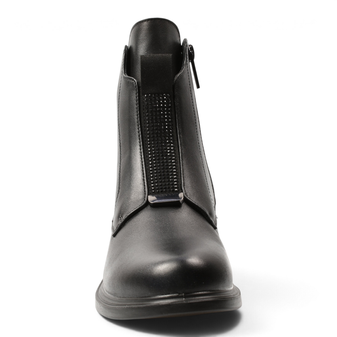 ada-shoes.ro black leather ankle boots with a decorative front zipper and minimalist urban design