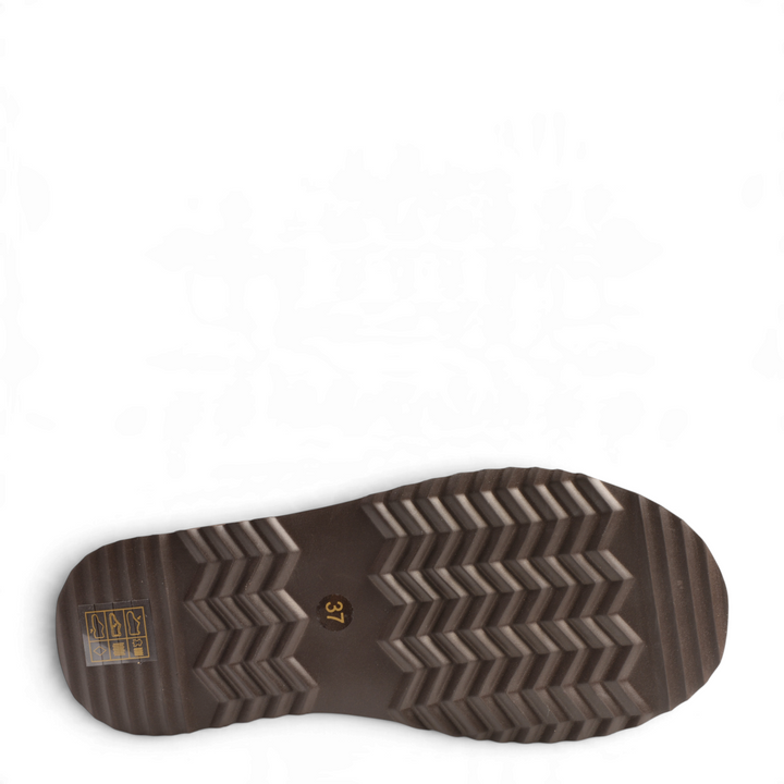 ada-shoes.ro Anna Viotti chocolate brown winter boot sole with non-slip tread pattern and size 37 label