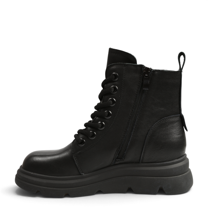 ada-shoes.ro black leather combat boots with thick lug sole, side zipper, and front laces for women
