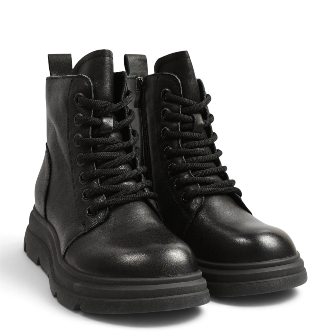 ada-shoes.ro black leather combat boots with thick lug soles, front laces, and side zippers for women