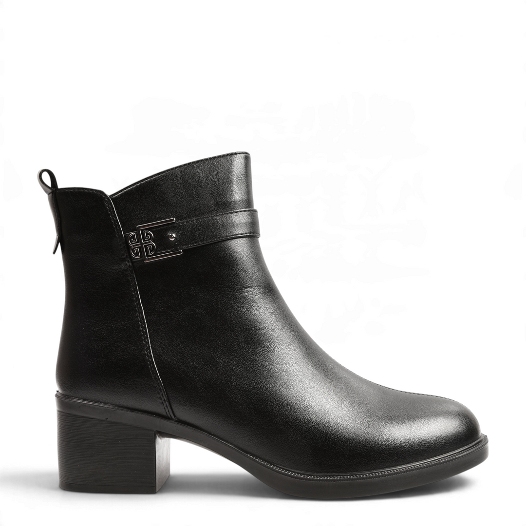ada-shoes.ro Anna Viotti black leather ankle boots with a decorative metal buckle and a stable block heel.