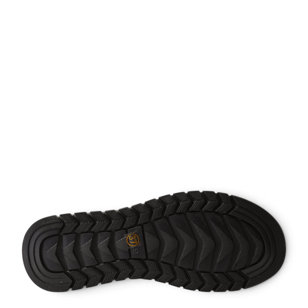 ada-shoes.ro Feeling black leather boot sole with a flexible, anti-slip tread pattern and size 37 marking.