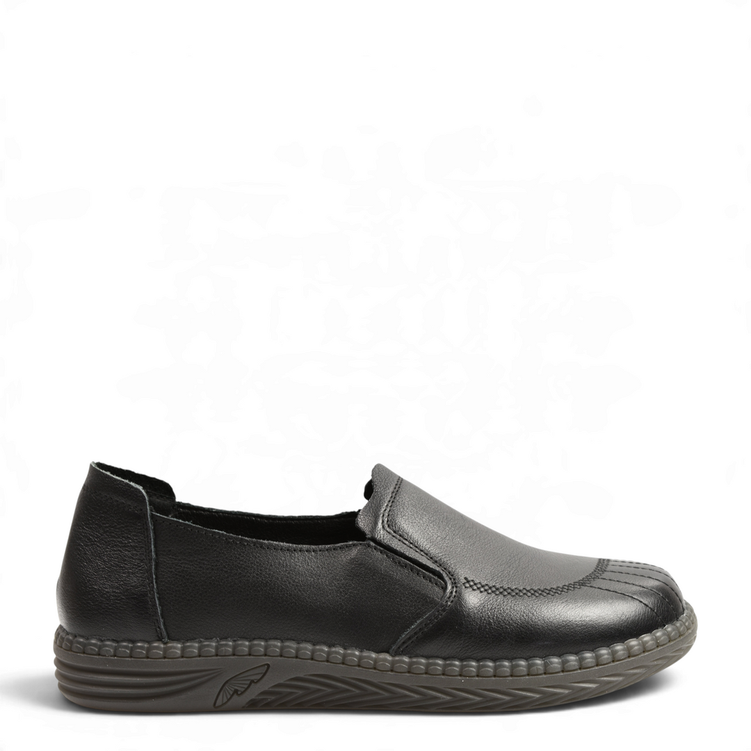 ada-shoes.ro Formazione black leather slip-on casual shoes with elastic side inserts and flexible rubber sole