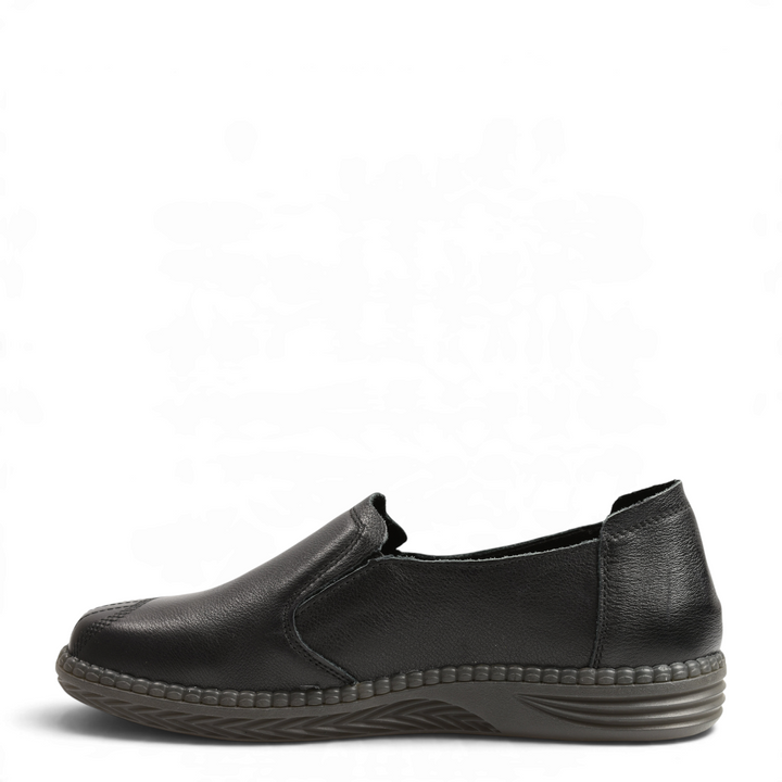 ada-shoes.ro Formazione black leather slip-on casual shoes with elastic side inserts and flexible low sole