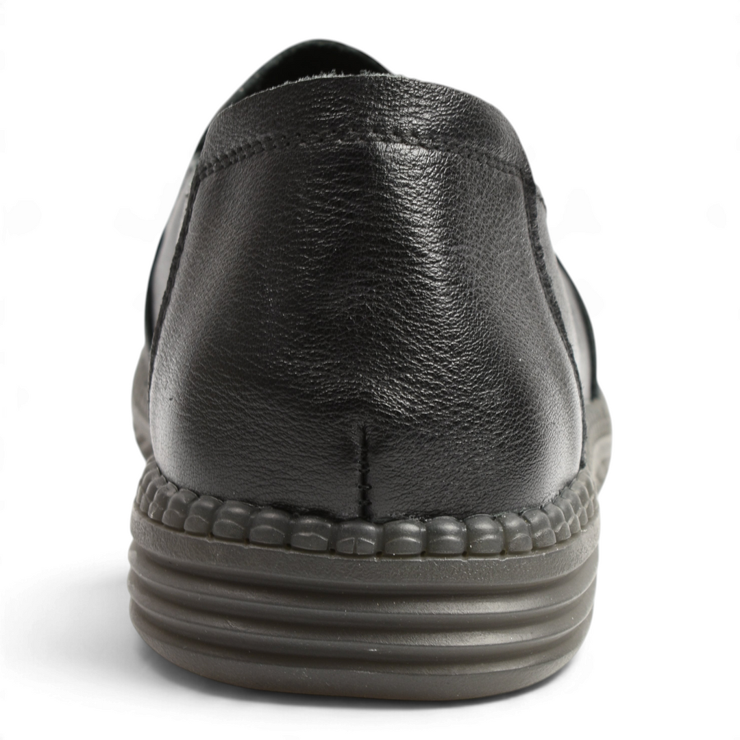 ada-shoes.ro Formazione black leather slip-on casual shoe, rear view showing textured sole and heel detail.