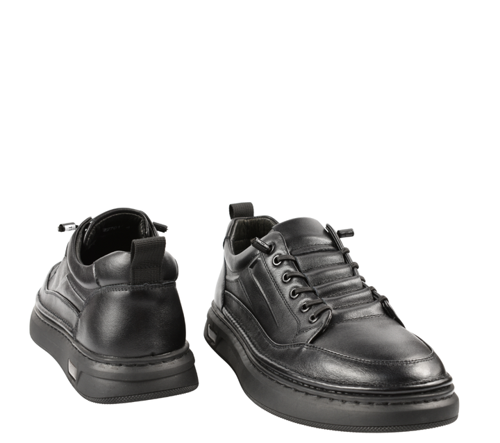 Sneakers W27011