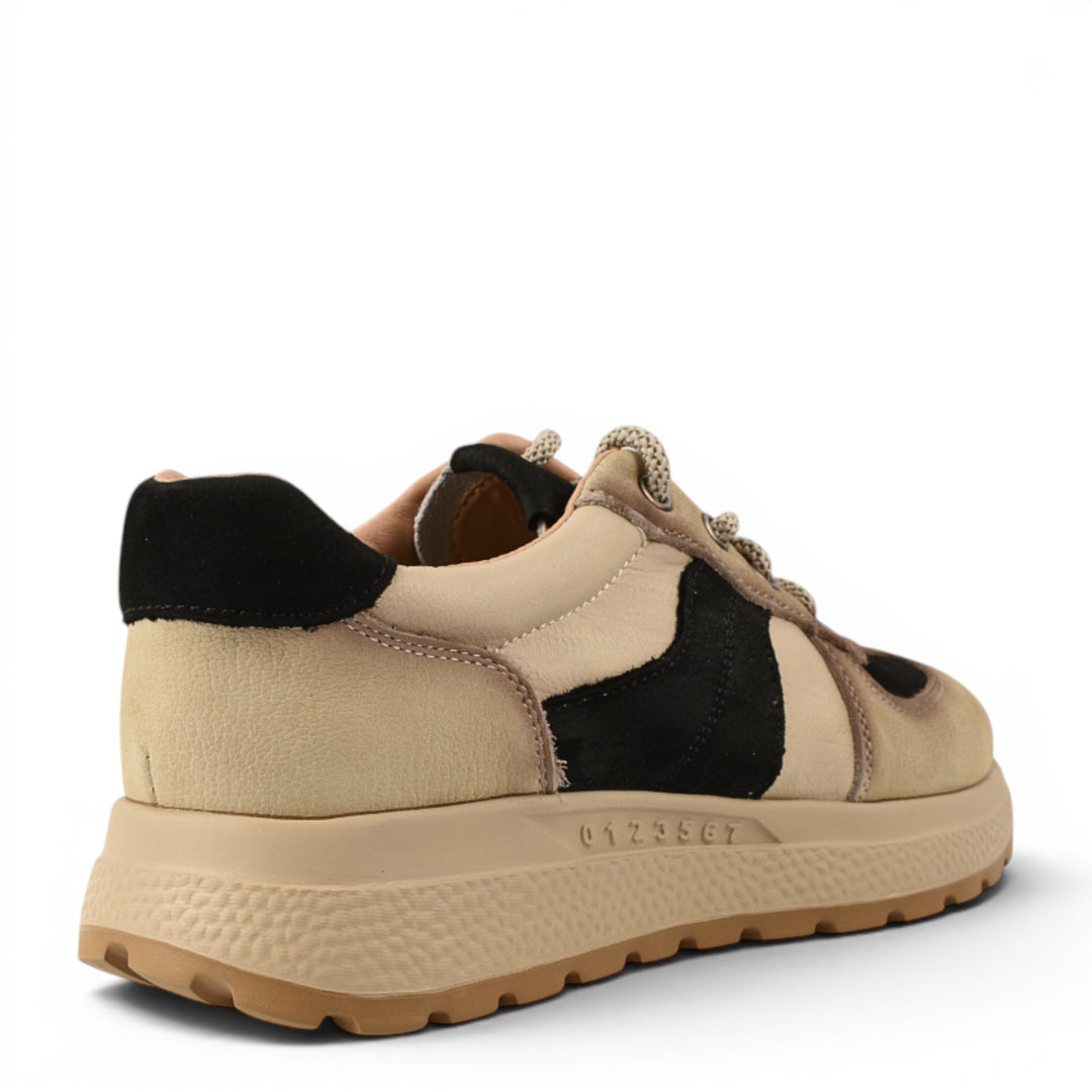 Sneakers 2821