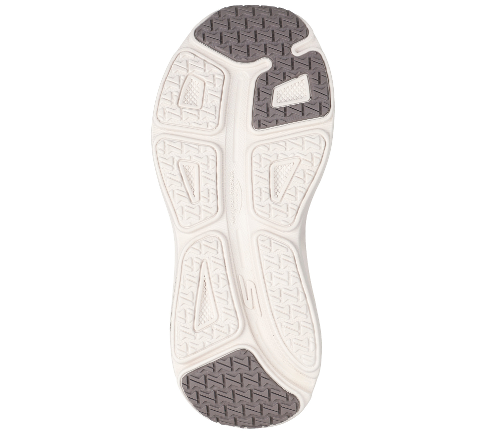 Skechers Max Cushioning Endea