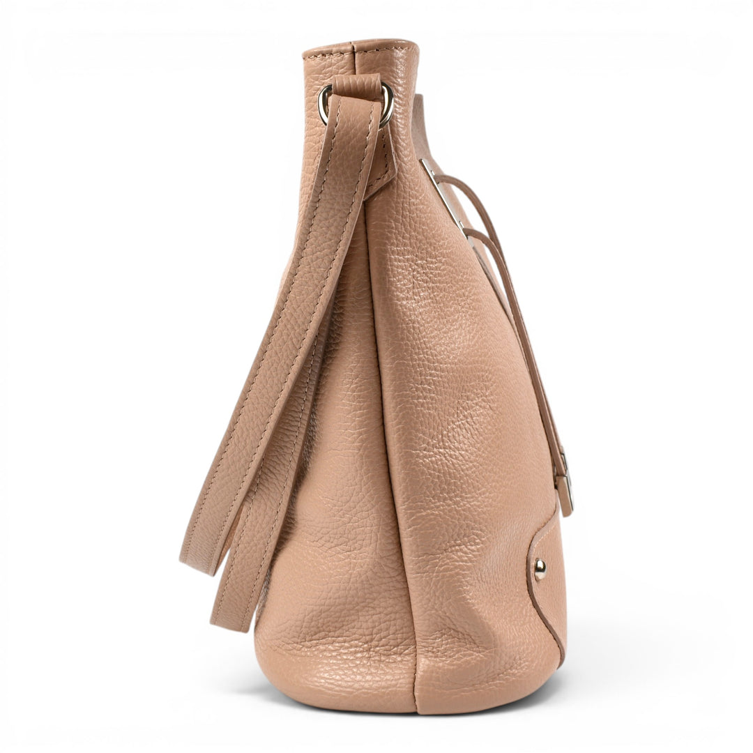 Poseta Casual Helda Mare-Nude