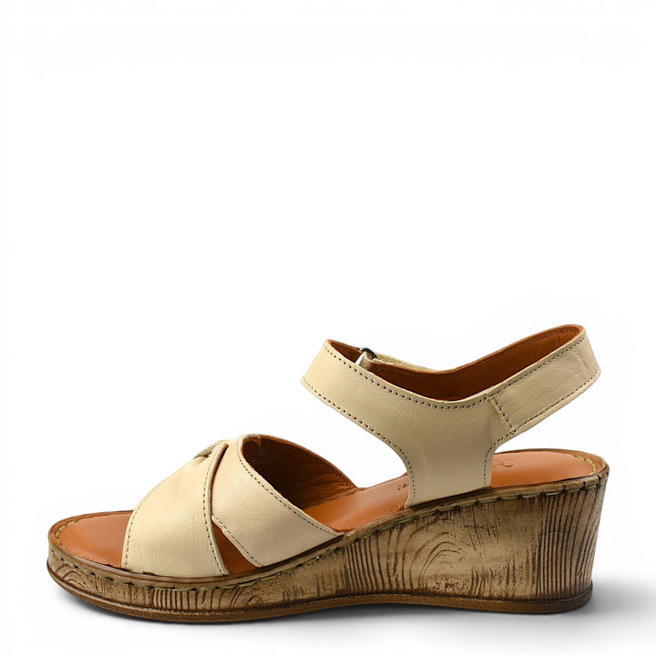 Anna Viotti Sandale Casual D72-618-B