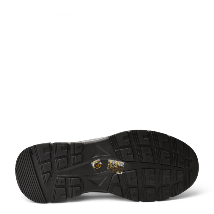 ada-shoes.ro black high-top sneaker sole with a rugged, treaded pattern for optimal grip and traction.