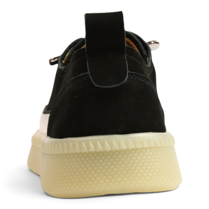 ada-shoes.ro Franco Gerardo sneakers in black nubuck leather with a beige gum platform sole, rear view.