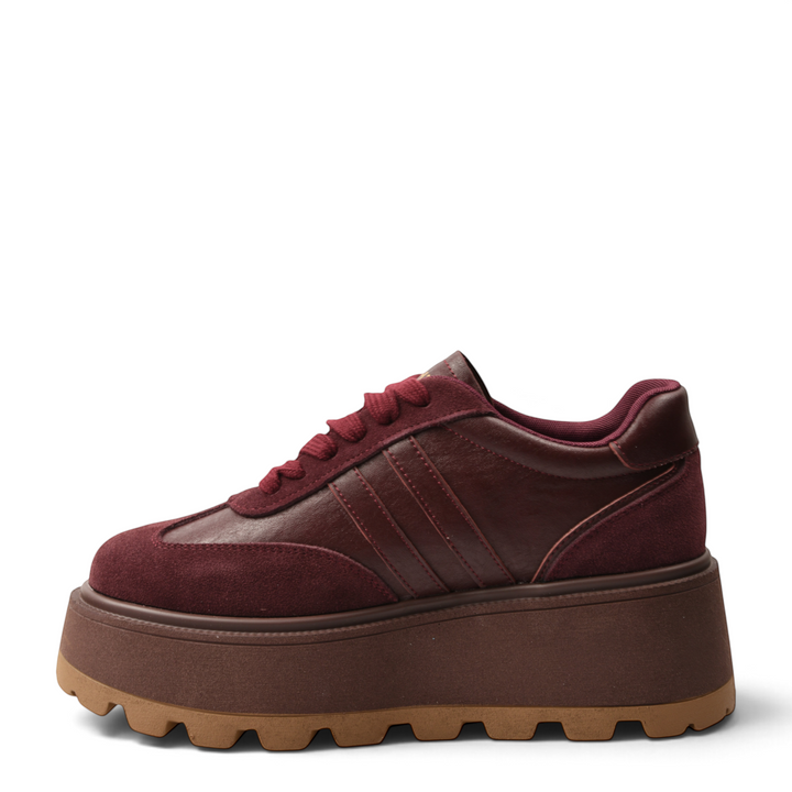 ada-shoes.ro Feeling 2510-B burgundy leather platform sneakers with suede details and a thick lug sole
